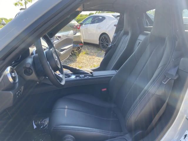 Mazda MX-5 Exclusive-line RF SkyActiv