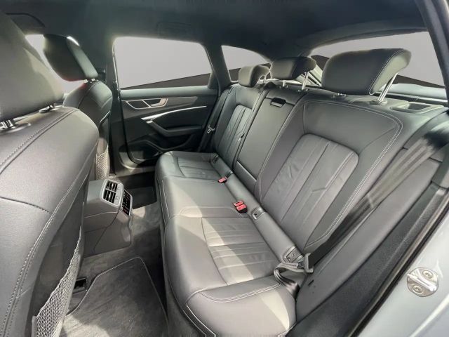 Audi A6 45 TFSI Avant Quattro