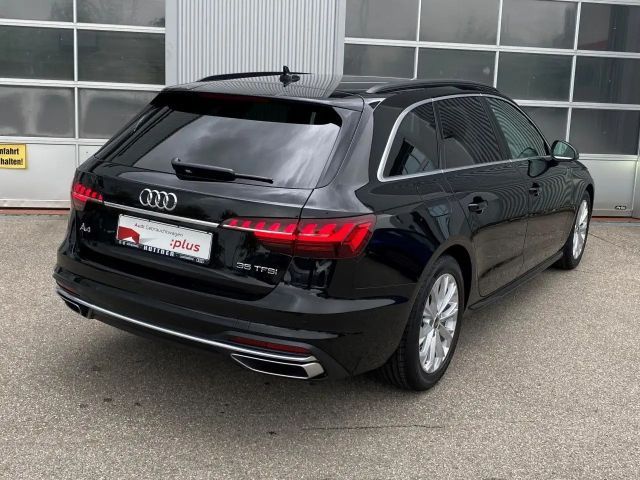 Audi A4 35 TFSI Avant S-Tronic