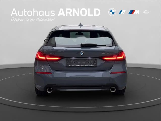 BMW 120 120d Sedan xDrive