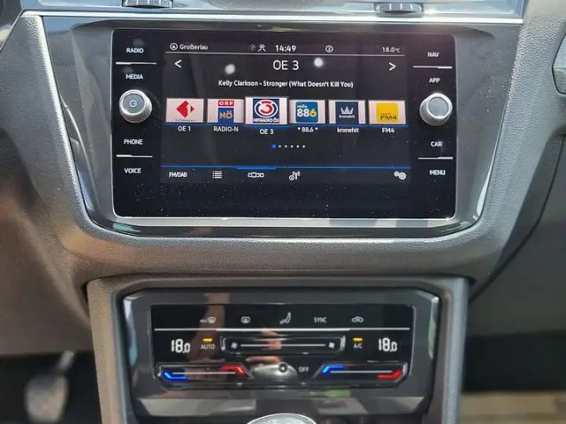 Volkswagen Tiguan 2,0 TDI Fahrerassistenzpaket "Plus" ACC Front A...