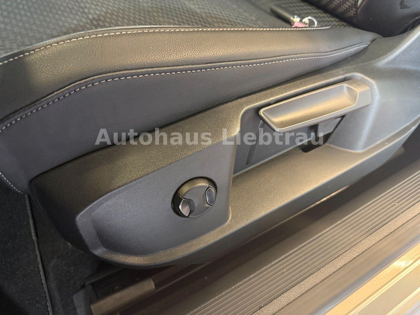 Volkswagen T-Roc 1.5 TSI Cabriolet R-Line