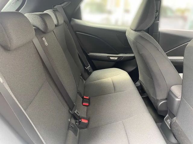 Lexus LBX 1.5 Hybrid Basis + Komfortpaket