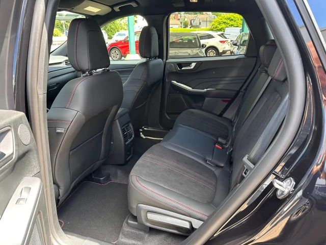 Ford Kuga ST Line X