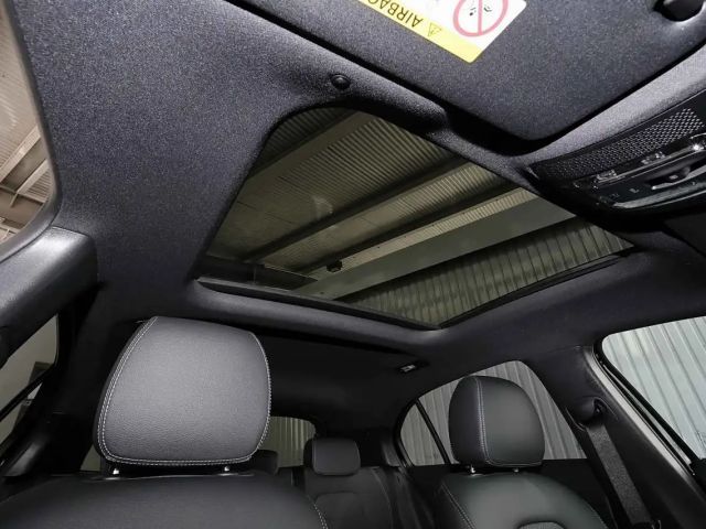 Mercedes-Benz A 200 Progressive