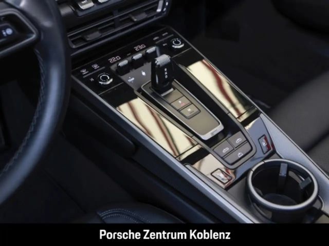 Porsche 992 Cabrio Carrera