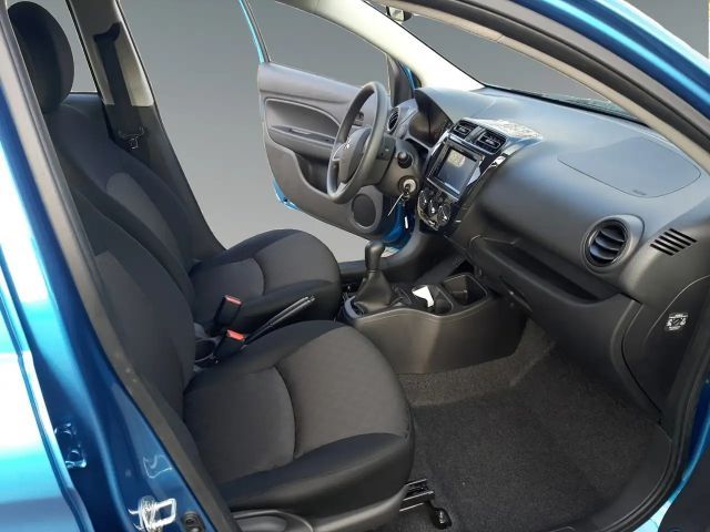 Mitsubishi Space Star Star