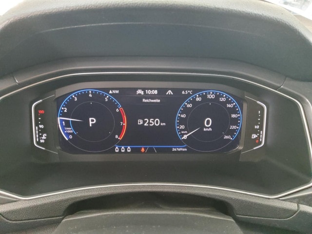 Volkswagen T-Roc 1.5 TSI DSG Sport