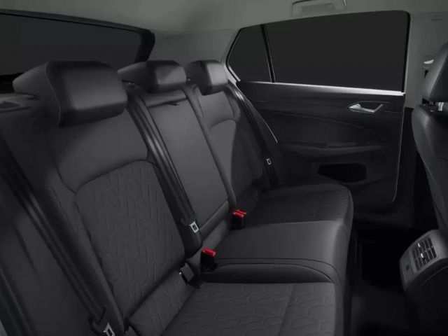 Volkswagen Golf 1.5 TSI