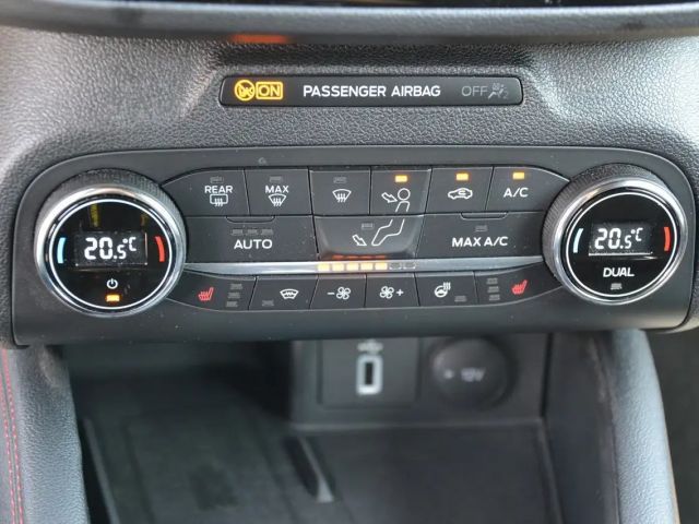 Ford Focus ST Line Wagon