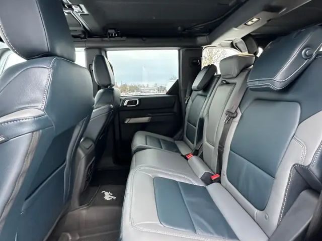 Ford Bronco 4x4 AWD Outer Banks