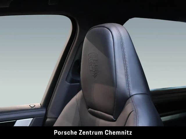 Porsche Cayenne E-Hybrid S