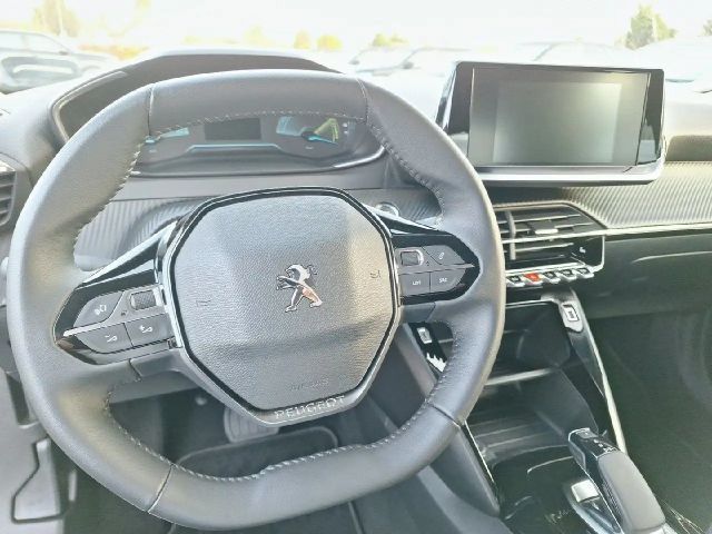 Peugeot E-2008 Active Pack