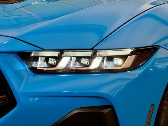 Ford Mustang Fastback GT 5.0 V8