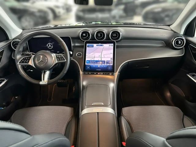 Mercedes-Benz GLC 200 4MATIC AVANTGARDE