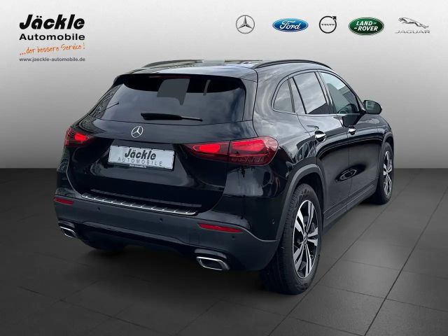 Mercedes-Benz GLA 220 4MATIC Progressive