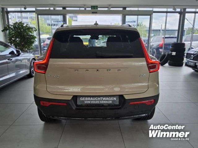 Volvo XC40 Business Dark Ultra