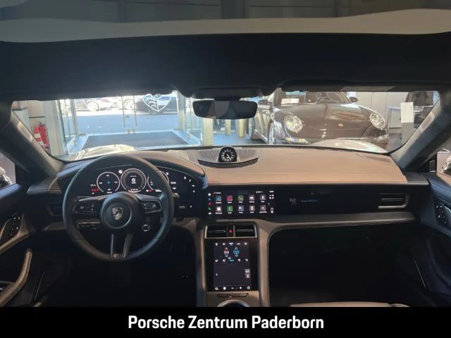 Porsche Taycan S Turbo