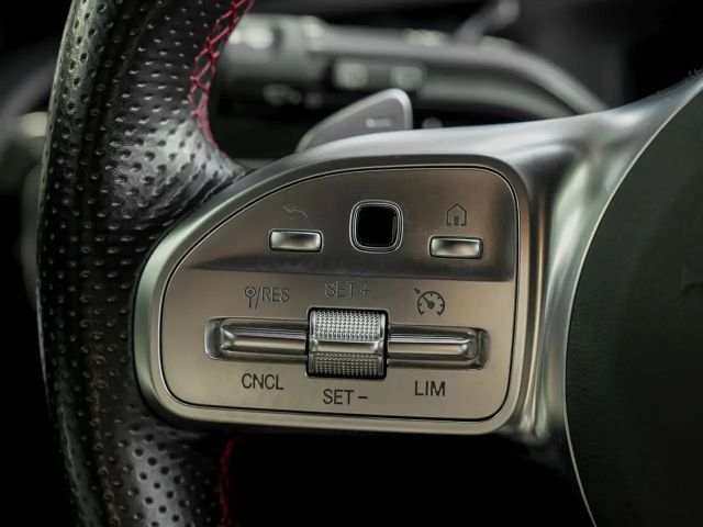 Mercedes-Benz A 35 AMG 4MATIC AMG Line