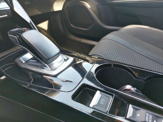 Peugeot E-2008 GT-Line