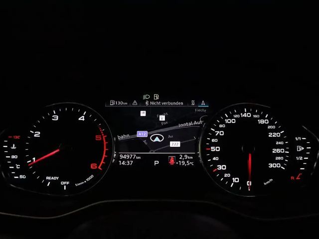 Audi A4 30 TDI Avant S-Line