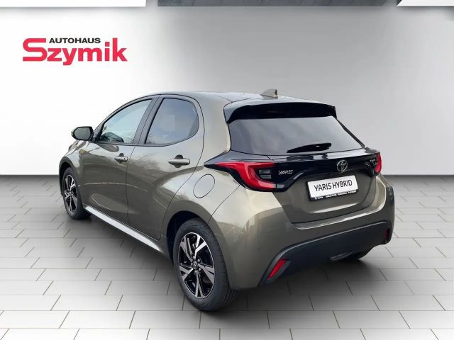 Toyota Yaris Hybride Style