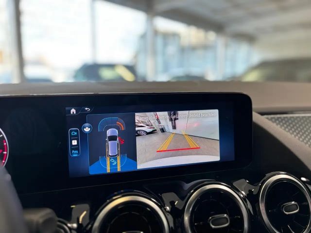 Mercedes-Benz B 200 Progressive Sedan