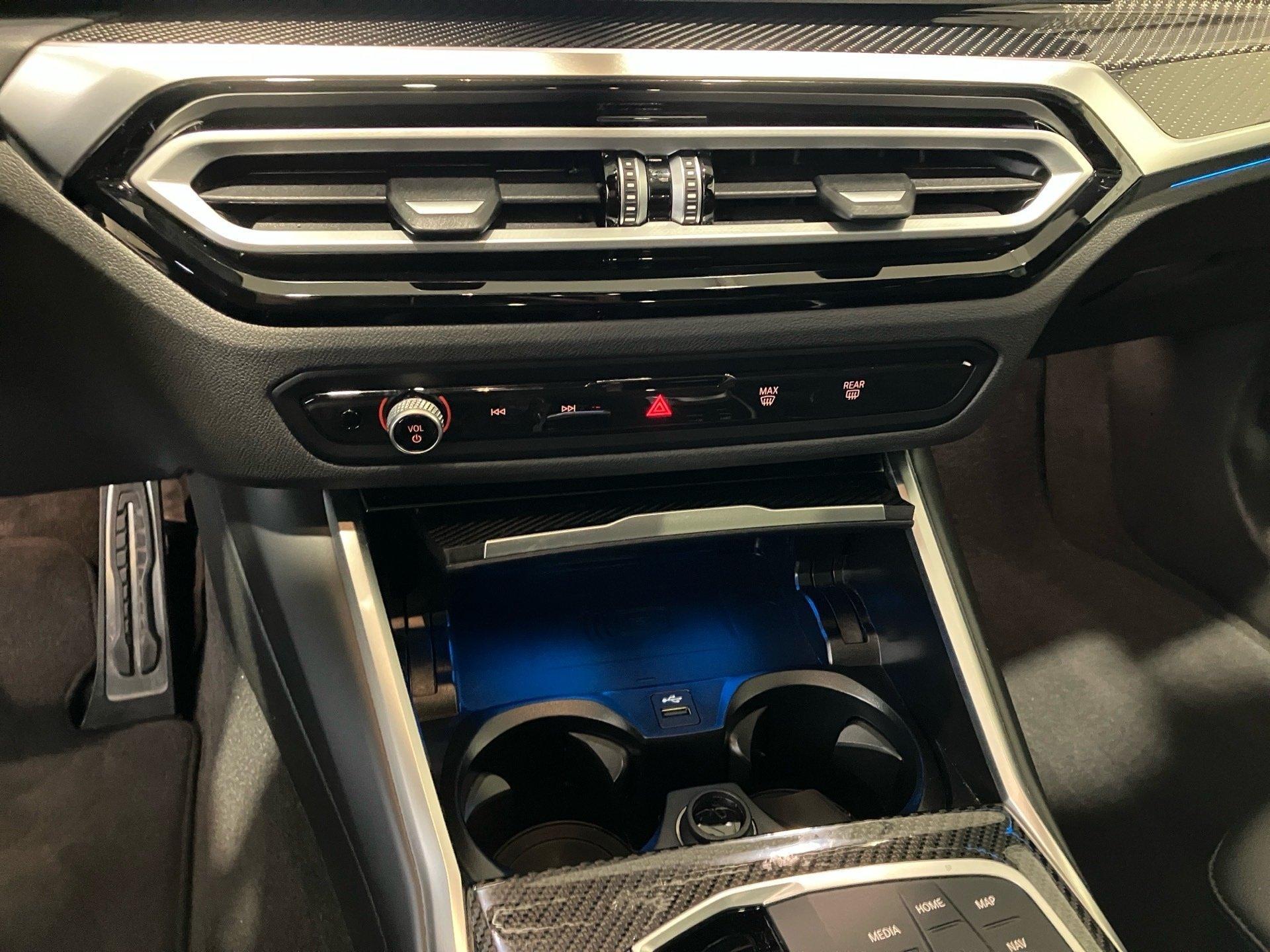 BMW 330 330i Sedan xDrive