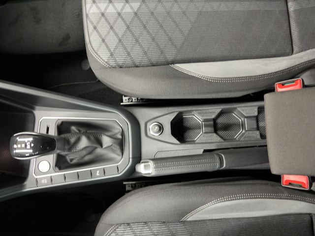 Volkswagen Taigo 1.5 TSI DSG R-Line