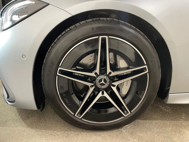 Mercedes-Benz C 220 C 220 d Sedan