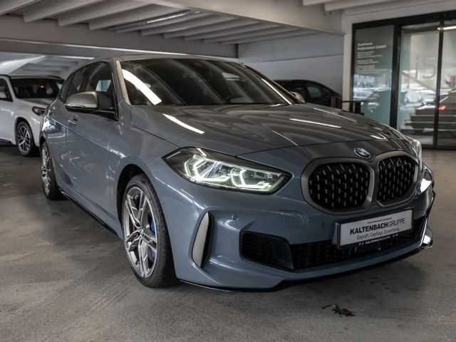 BMW 135 135i Sedan xDrive