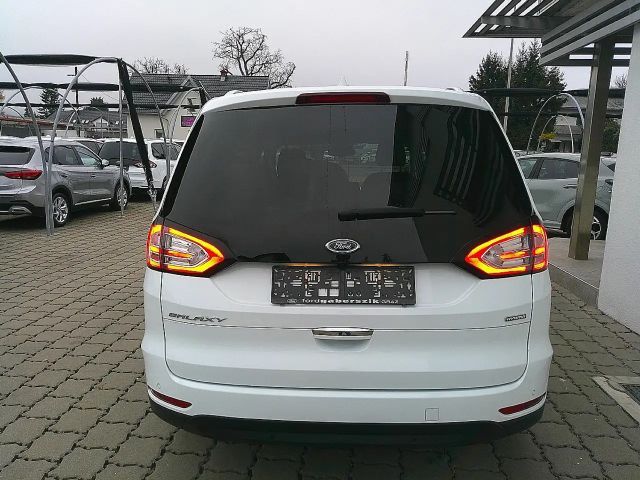 Ford Galaxy Titanium