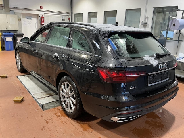 Audi A4 40 TDI Avant S-Tronic