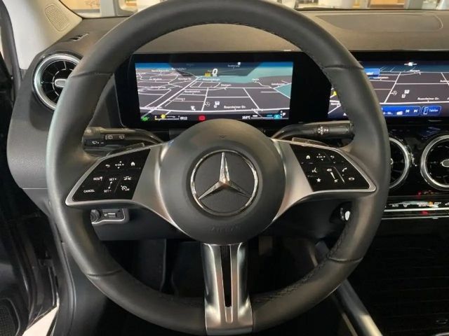 Mercedes-Benz B 200 Progressive