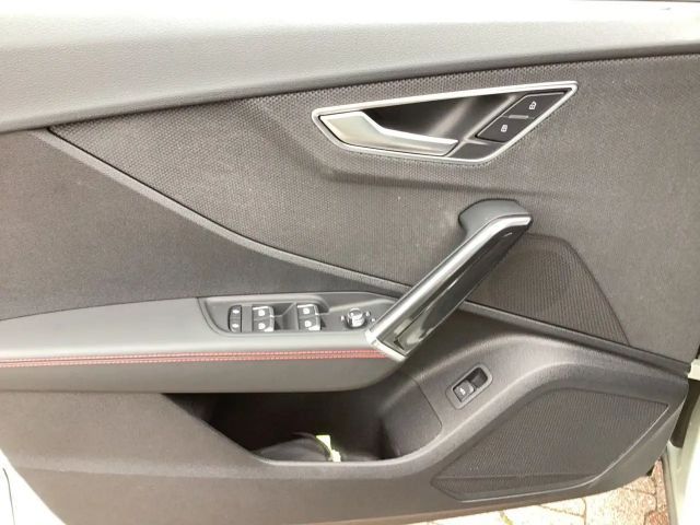 Audi Q2 35 TFSI S-Line