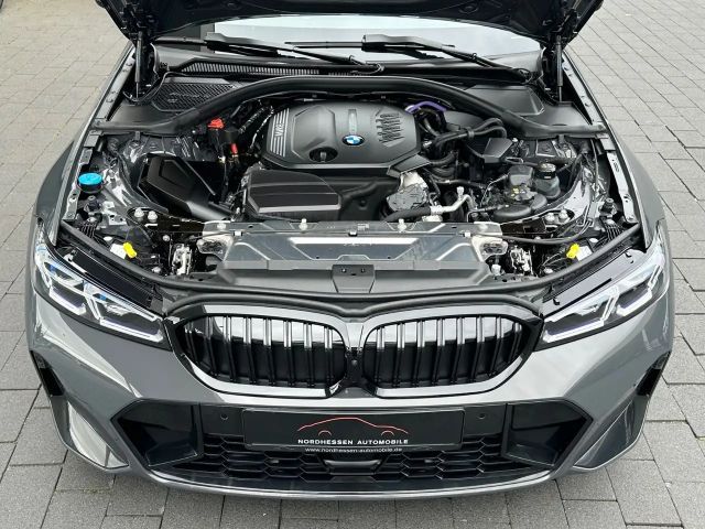 BMW 320 320d M-Sport Sedan xDrive