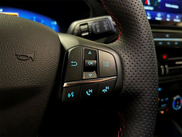 Ford Kuga Hybrid ST Line