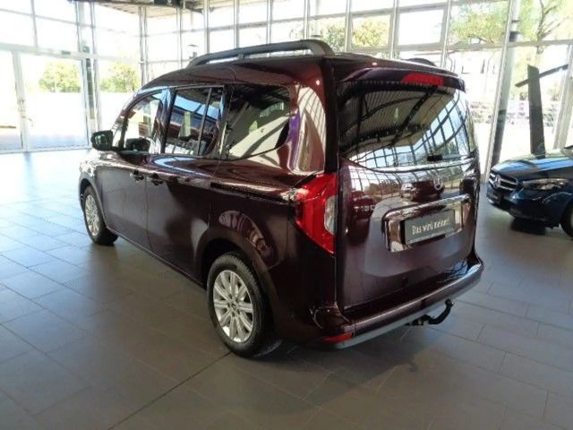 Mercedes-Benz T 180 T 180 KAMERA,LED,AHK,SPUR,NP:44.652,-EURO