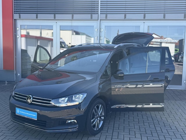 Volkswagen Touran 1.5 TSI DSG