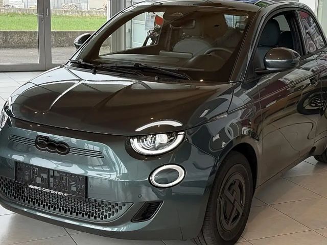 Fiat 500e 42 kWh