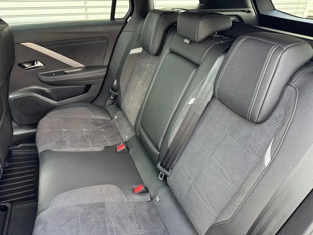 Opel Astra 1.2 Turbo Sports Tourer Turbo