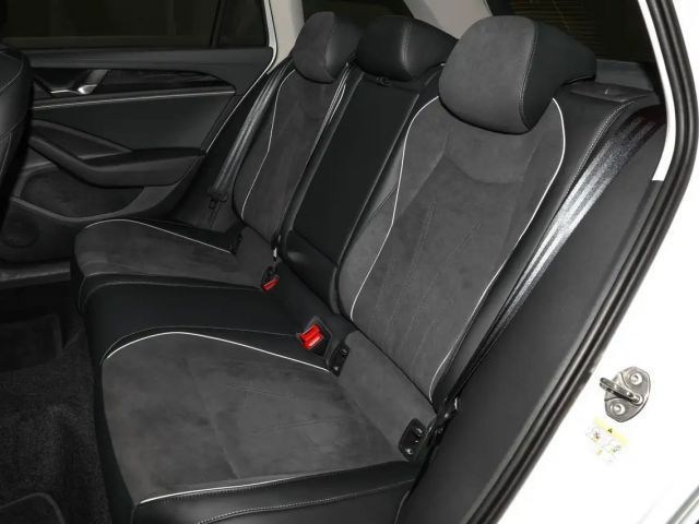 Volkswagen Passat 2.0 TDI Business DSG Variant