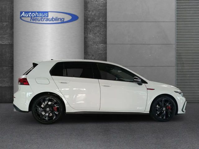 Volkswagen Golf 2.0 TSI DSG