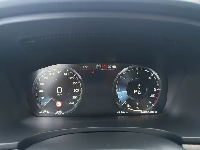 Volvo V90 Cross Country AWD