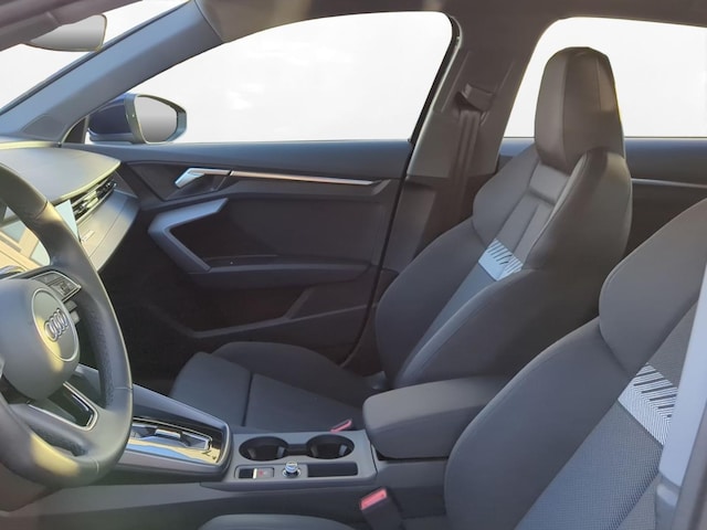 Audi A3 35 TFSI S-Line S-Tronic Sportback