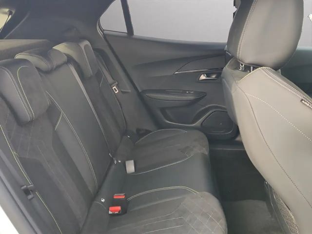 Peugeot E-2008 GT-Line