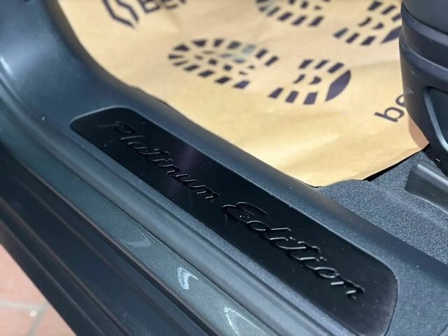 Porsche Panamera 4 E-Hybrid