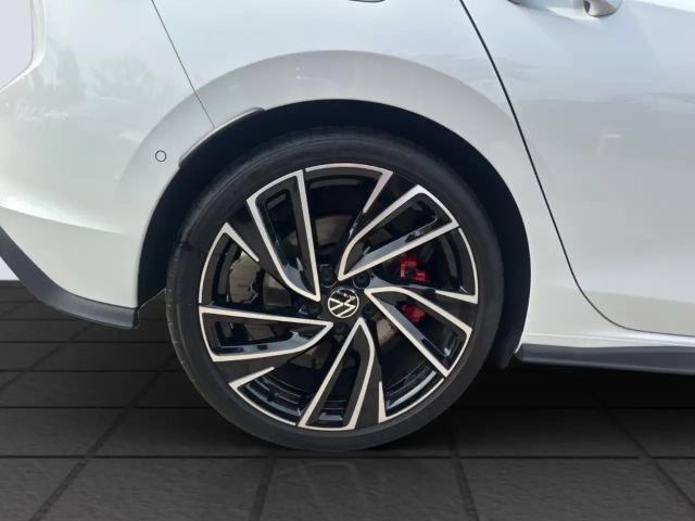 Volkswagen Golf 2.0 TSI DSG GTI