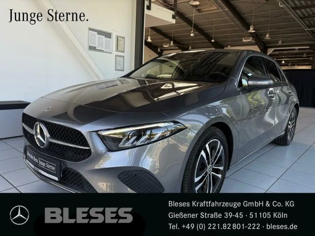 Mercedes-Benz A 200 Progressive