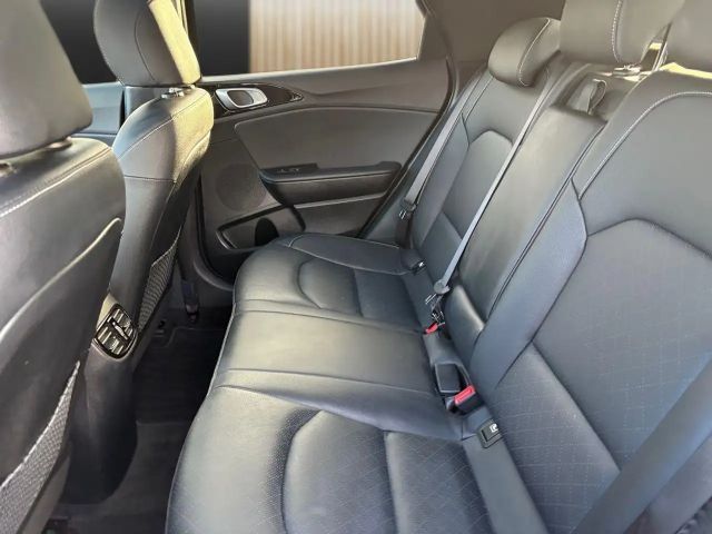 Kia XCeed PHEV Platinum Edition